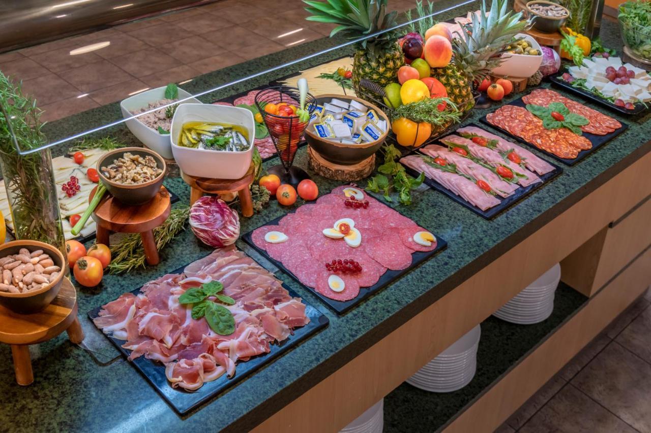 Vilar Rural De Sant Hilari Sacalm By Serhs Hotels エクステリア 写真